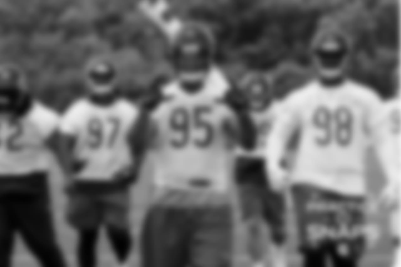Chicago Bears players and coaches on the field for Mini Camp at Halas Hall, Tuesday, June 5, 2018, in Lake Forest, Illinois.