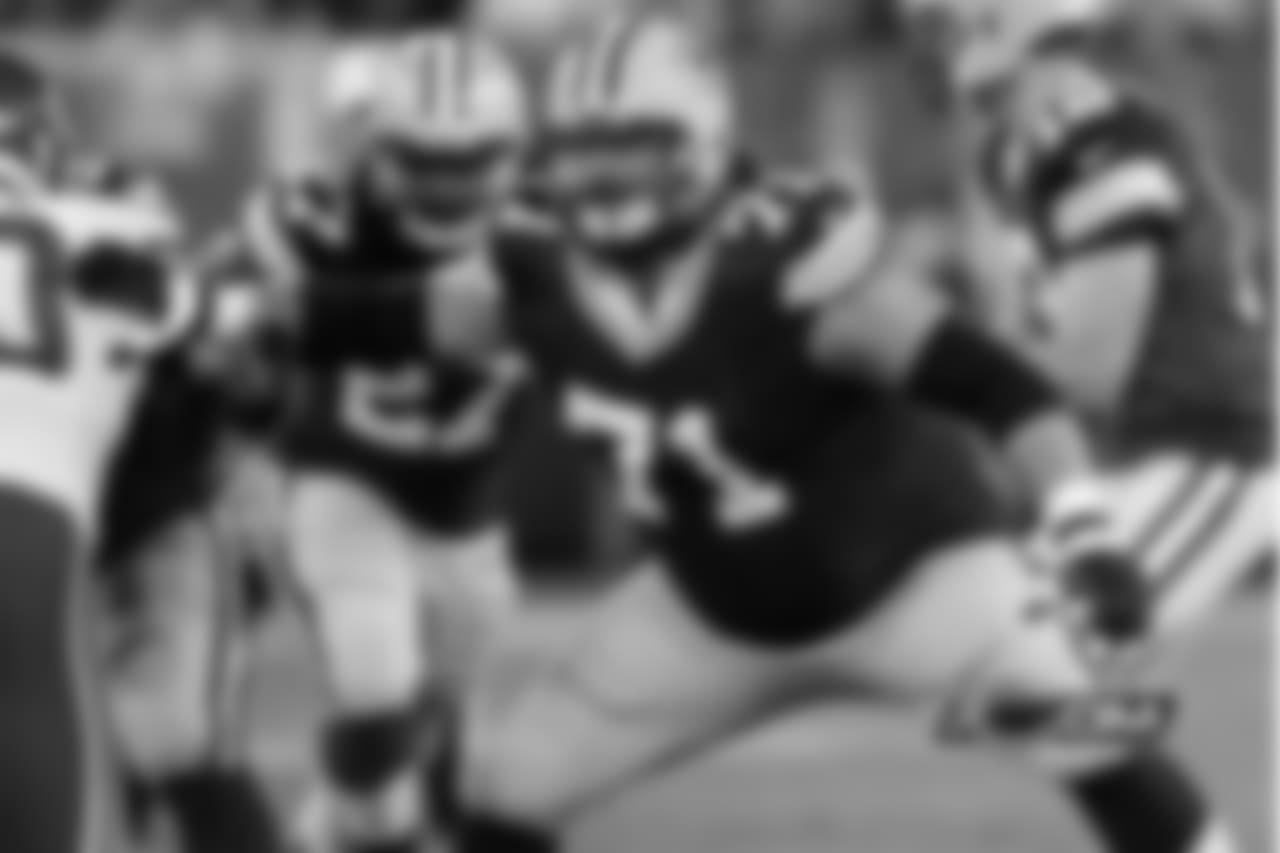 OL Josh Sitton