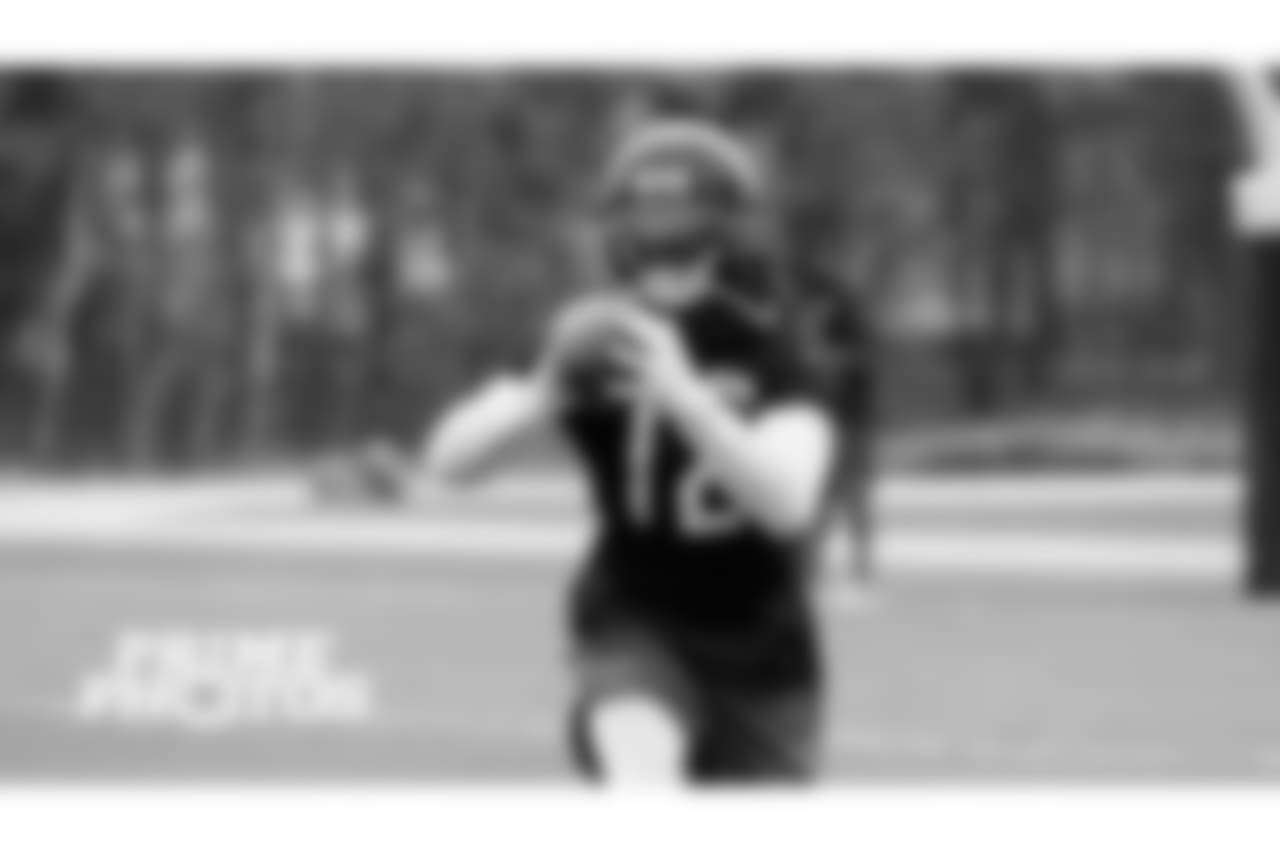 Chicago Bears played and coaches on the field for OTA's at Halas Hall, Wednesday, May 30, 2018, in Lake Forest, Illinois.
