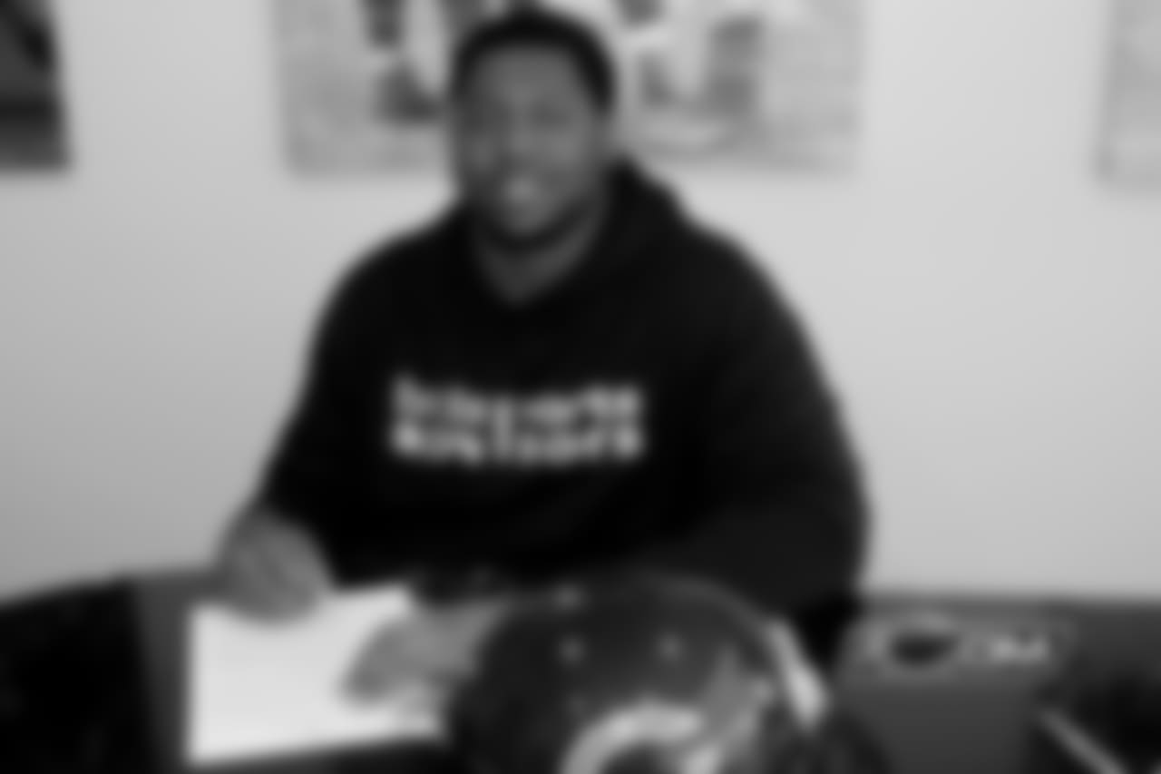 Seventh-Round Draft Pick: Charles Leno Jr.