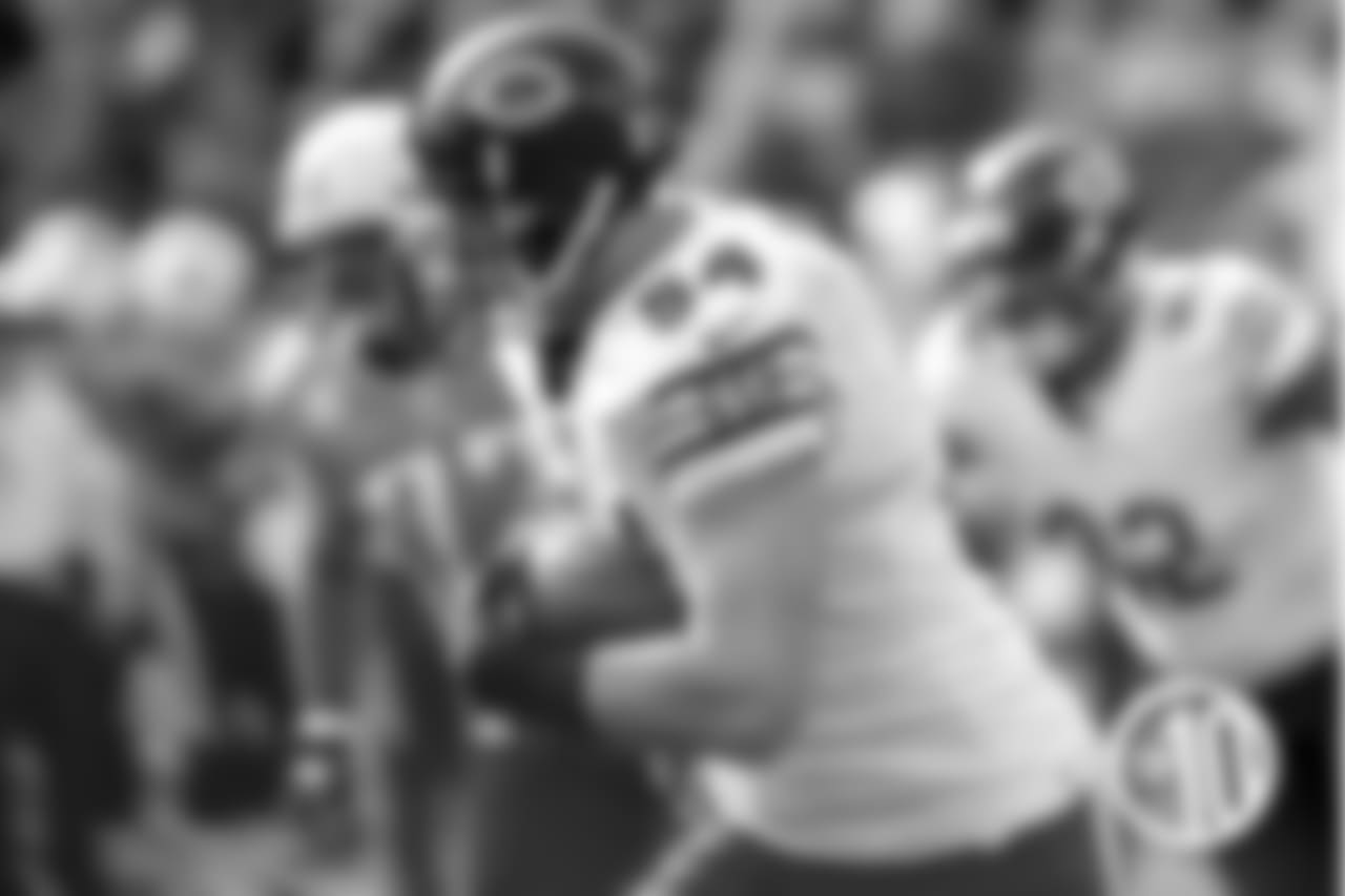In one of the final games of his career, Urlacher returned an interception 46 yards for a touchdown in a 51-20 thrashing of the Titans Nov. 4, 2012 in Tennessee.