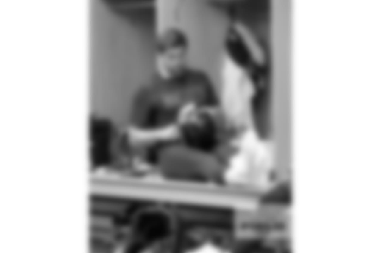 QB Jay Cutler