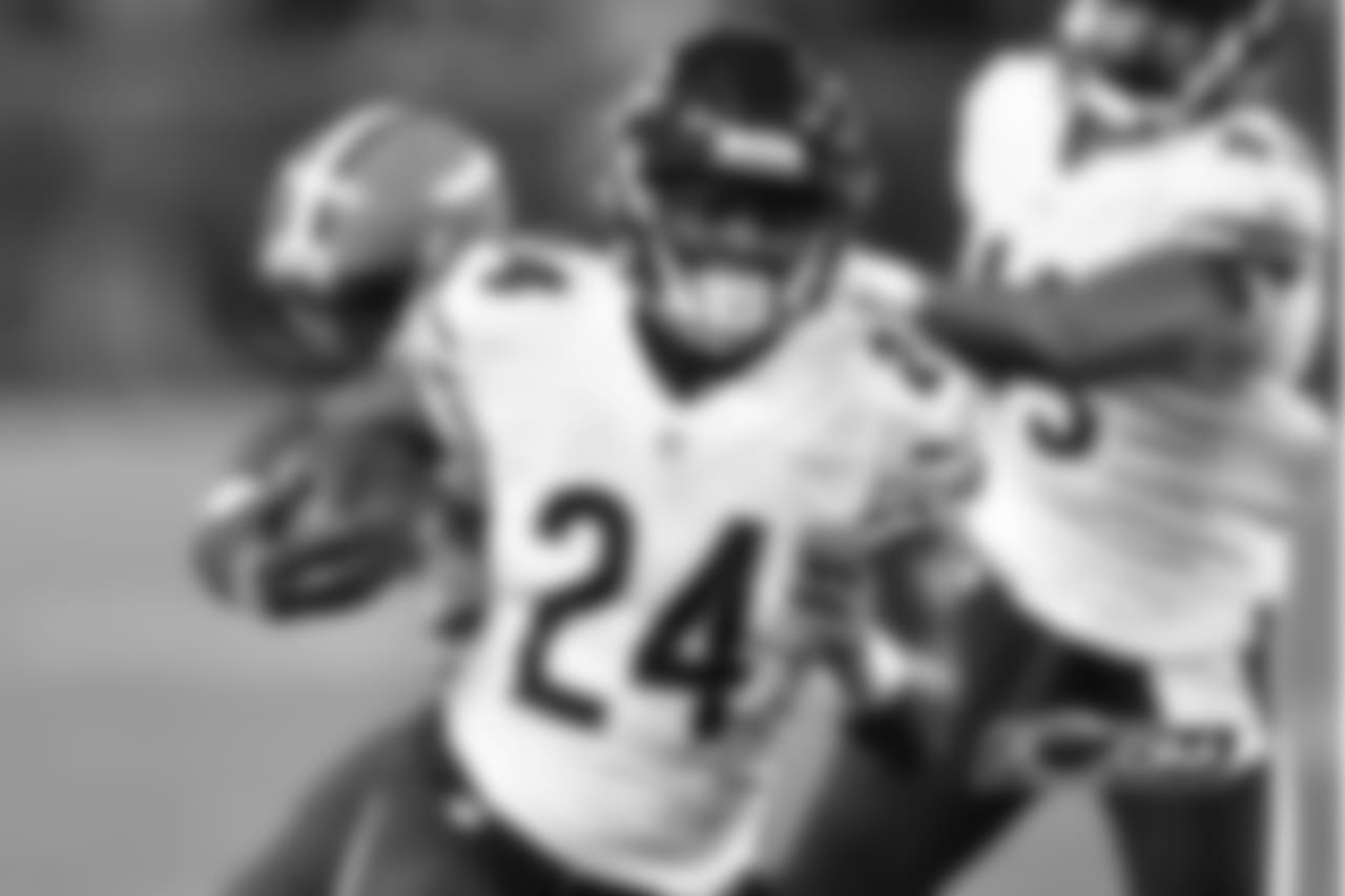 RB Jordan Howard