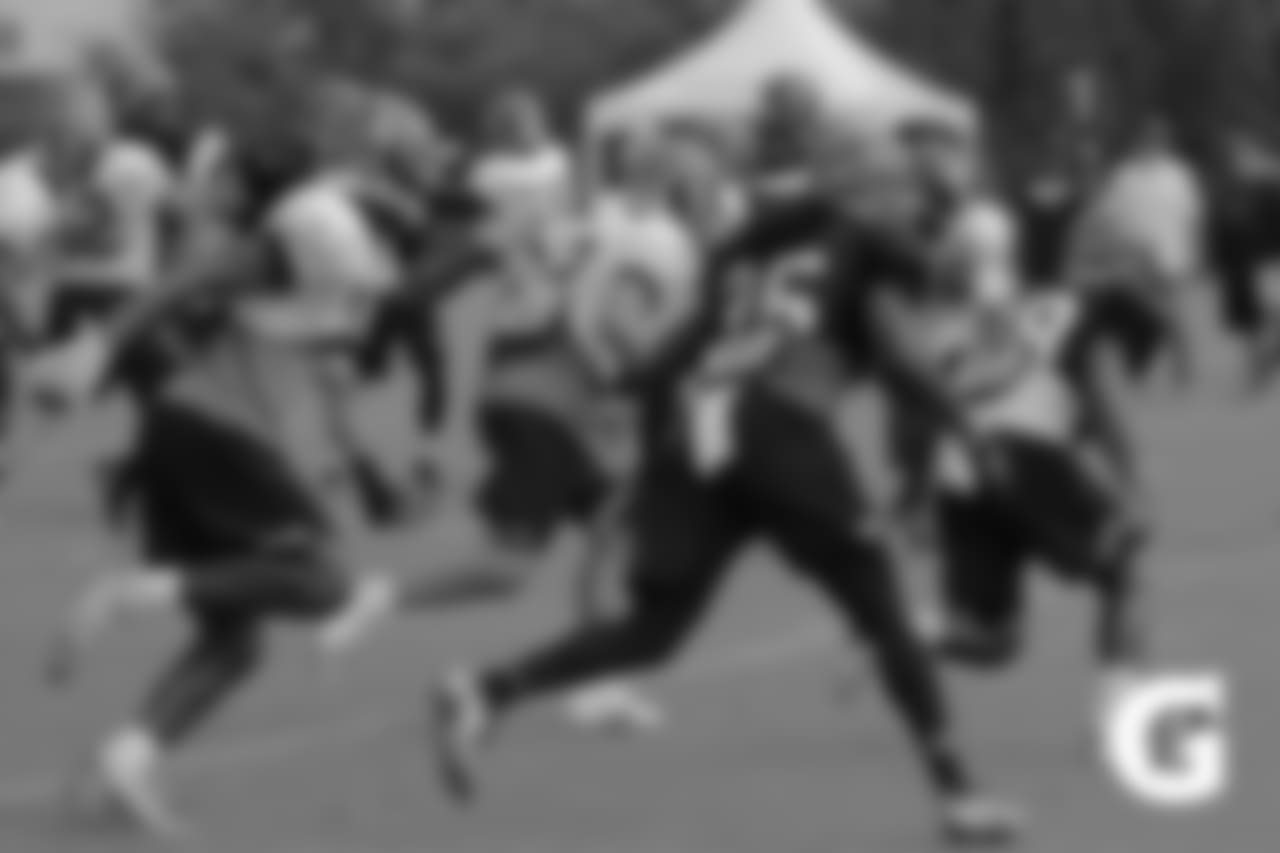 GATORADE-180807-Training_Camp_Practice-HarrisD_Phillips_Action