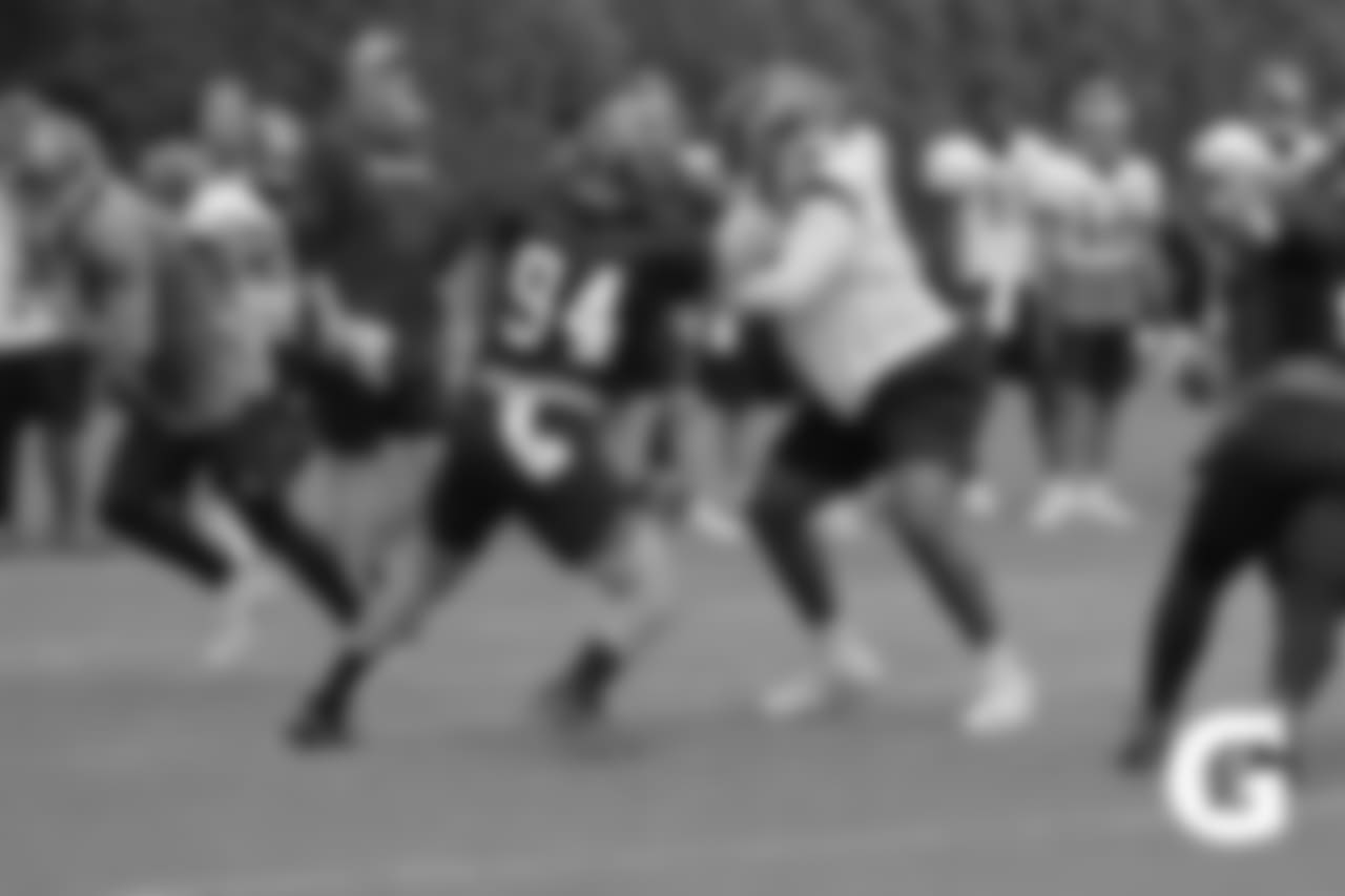 GATORADE-180807-Training_Camp_Practice-Hubbard_Action