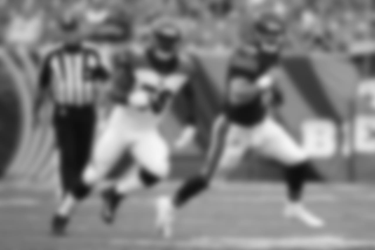 Chicago Bears quarterback Mitchell Trubisky looks to pass in the first half of an NFL preseason football game against the Cincinnati Bengals, Thursday, Aug. 9, 2018, in Cincinnati. (AP Photo/Frank Victores)