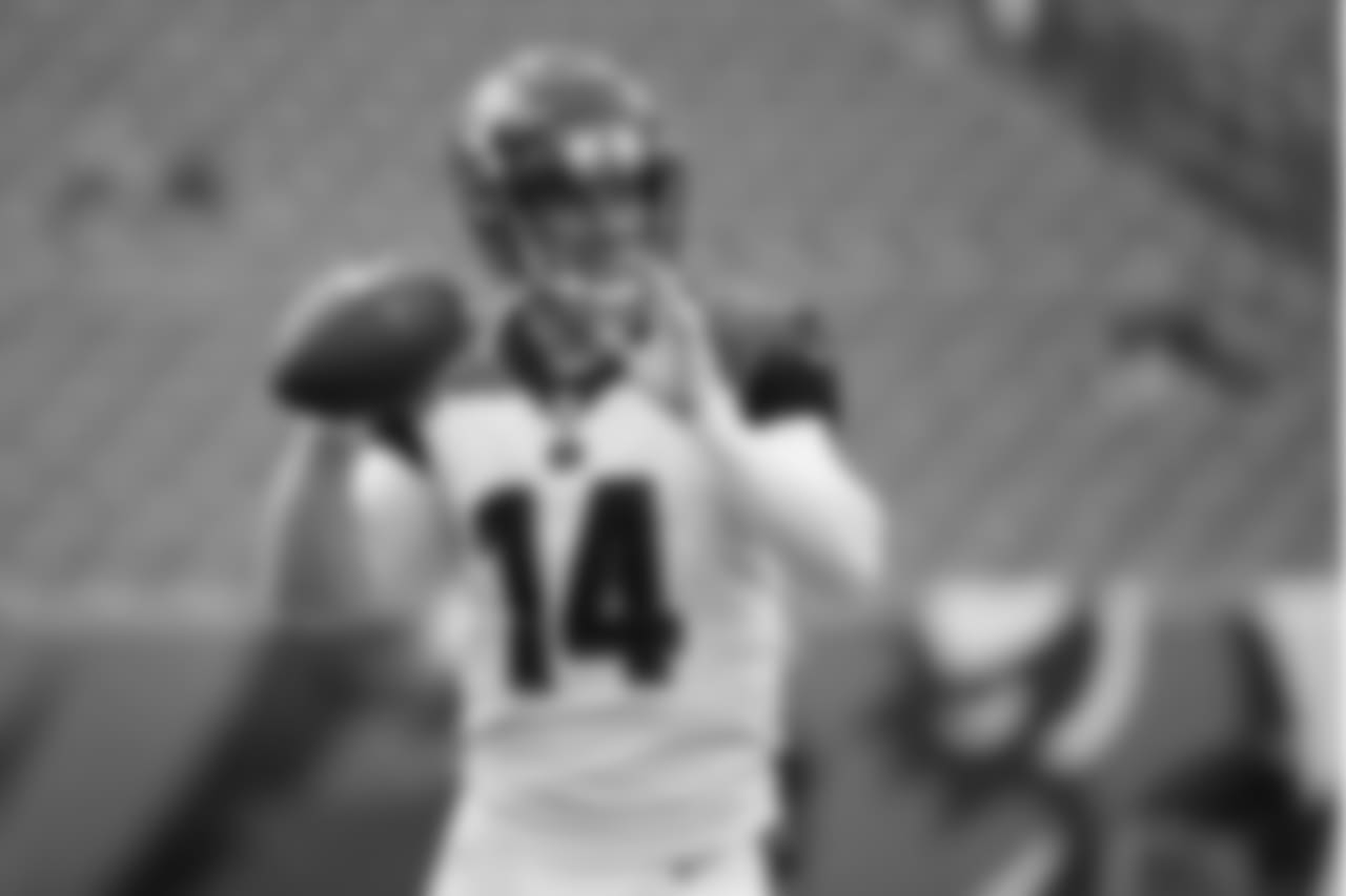 Cincinnati Bengals quarterback Andy Dalton practices before an NFL preseason football game, Thursday, Aug. 9, 2018, in Cincinnati. (AP Photo/Frank Victores)