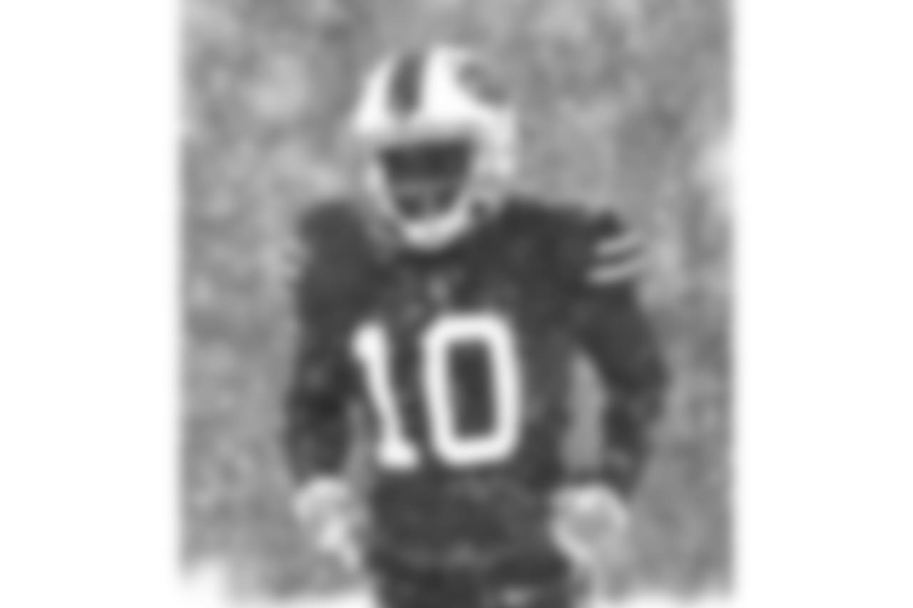 Deonte Thompson #10, WR