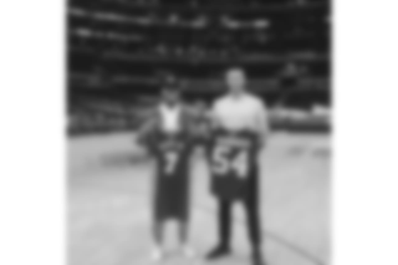 As a freshman at Wyoming @larrydn7 and I promised each other we’d be professionals in our sports..7 years later he is an Los Angeles Laker, and myself a Buffalo Bill, we got to exchange jerseys and reflect on that promise that we’re now living.
