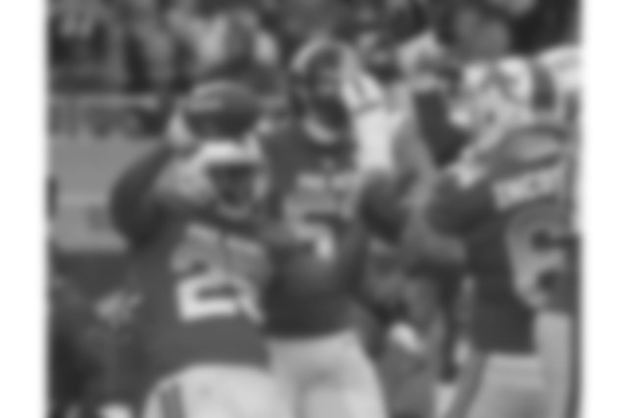 LeSean McCoy celebrating his touchdown during the 2018 Pro Bowl.