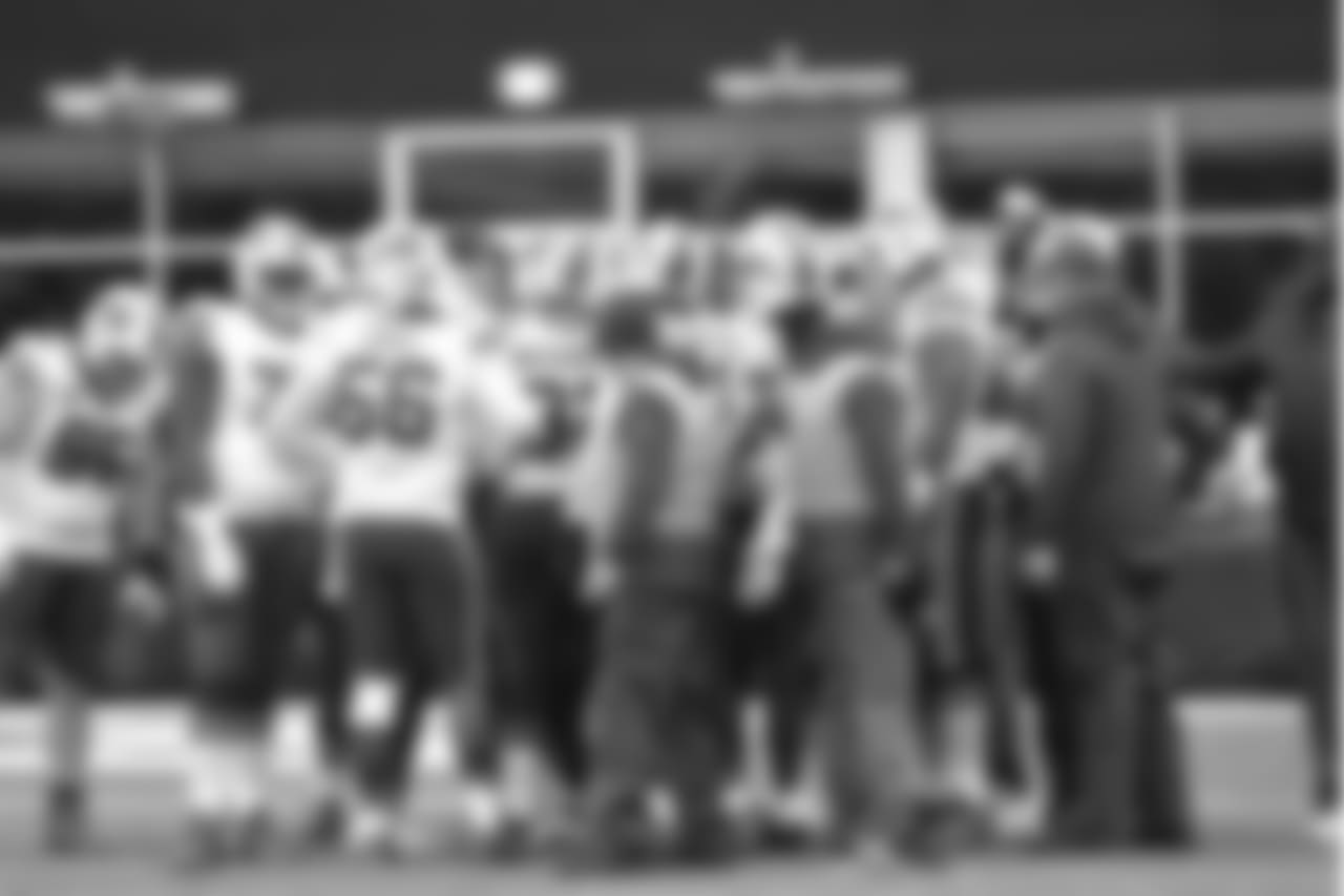Bills huddle before kickoff at their Week 16 game in New England