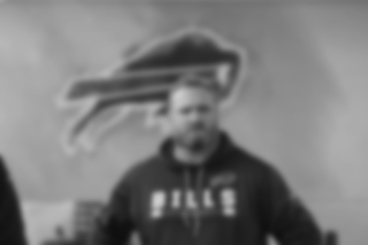 DT Kyle Williams