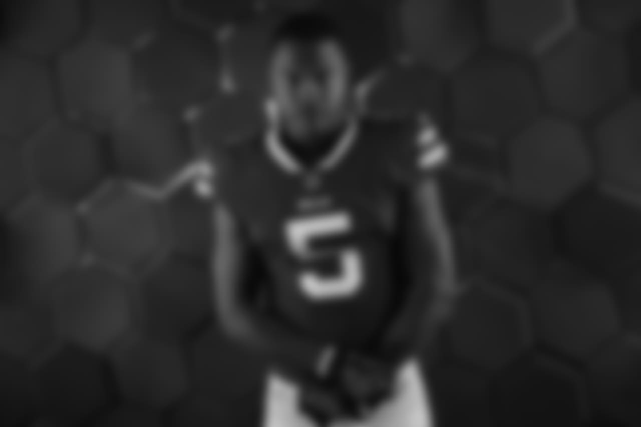 WR Cam Phillips (5)