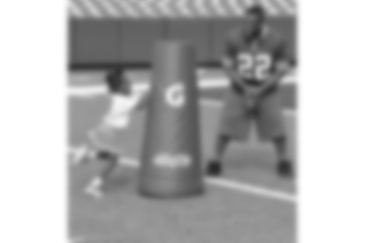 RB Fred Jackson