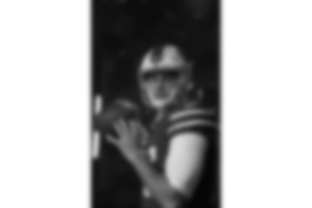 QB Josh Allen (17)