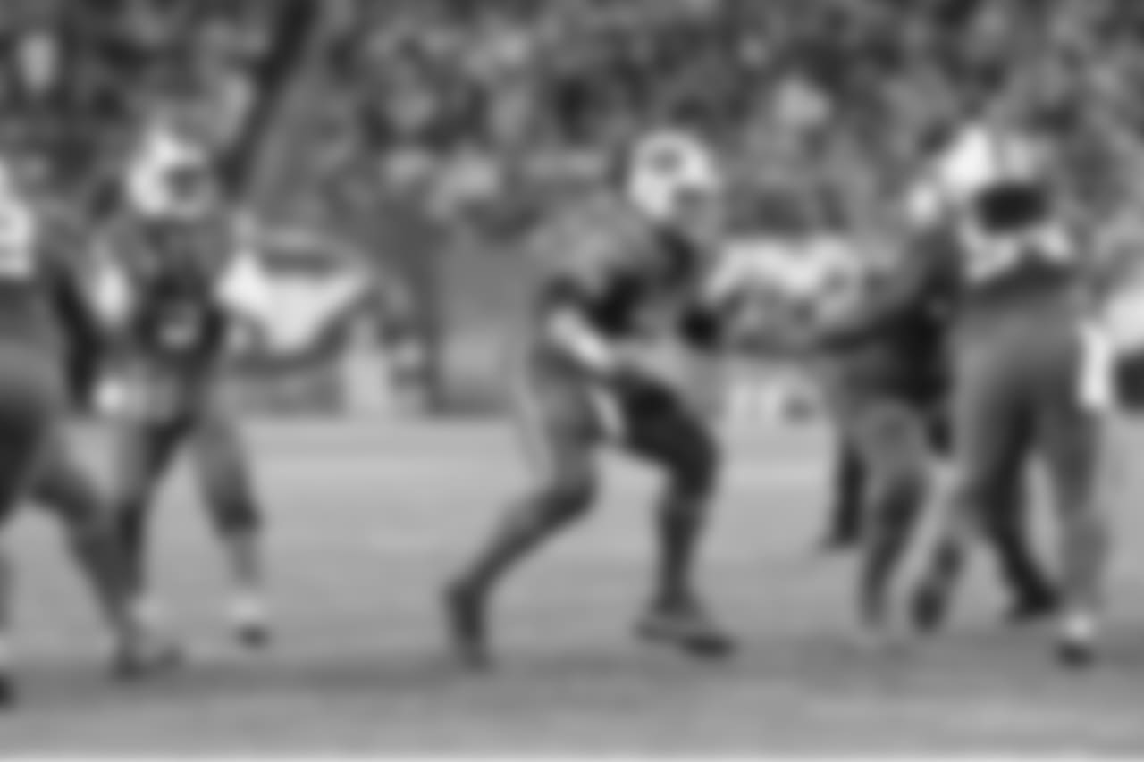 Center Eric Wood (No. 70) - 2015