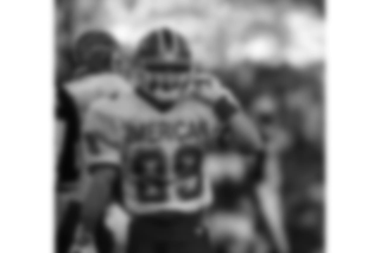 WR Steve Tasker (1990)