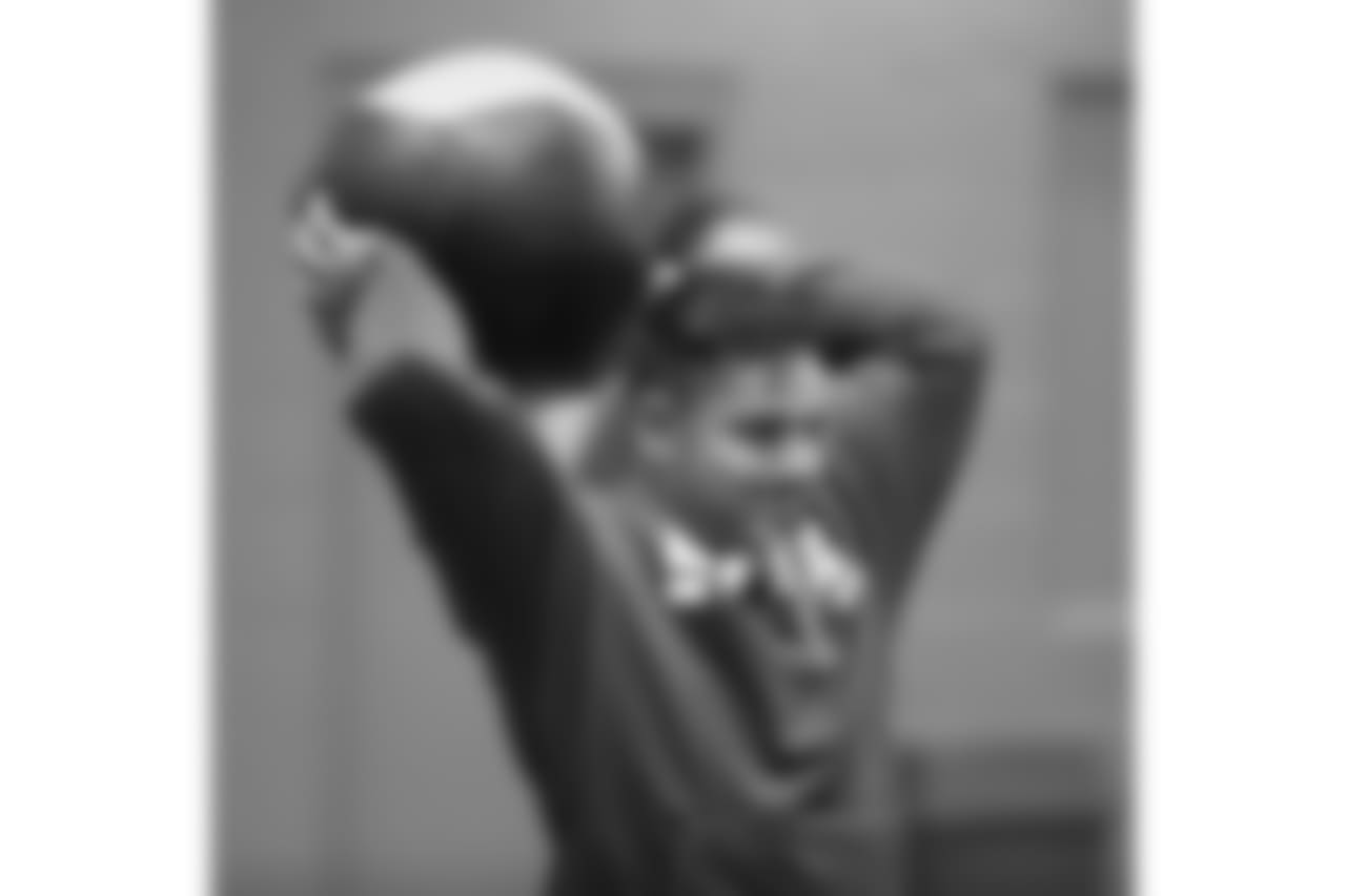 LB Matt Milano