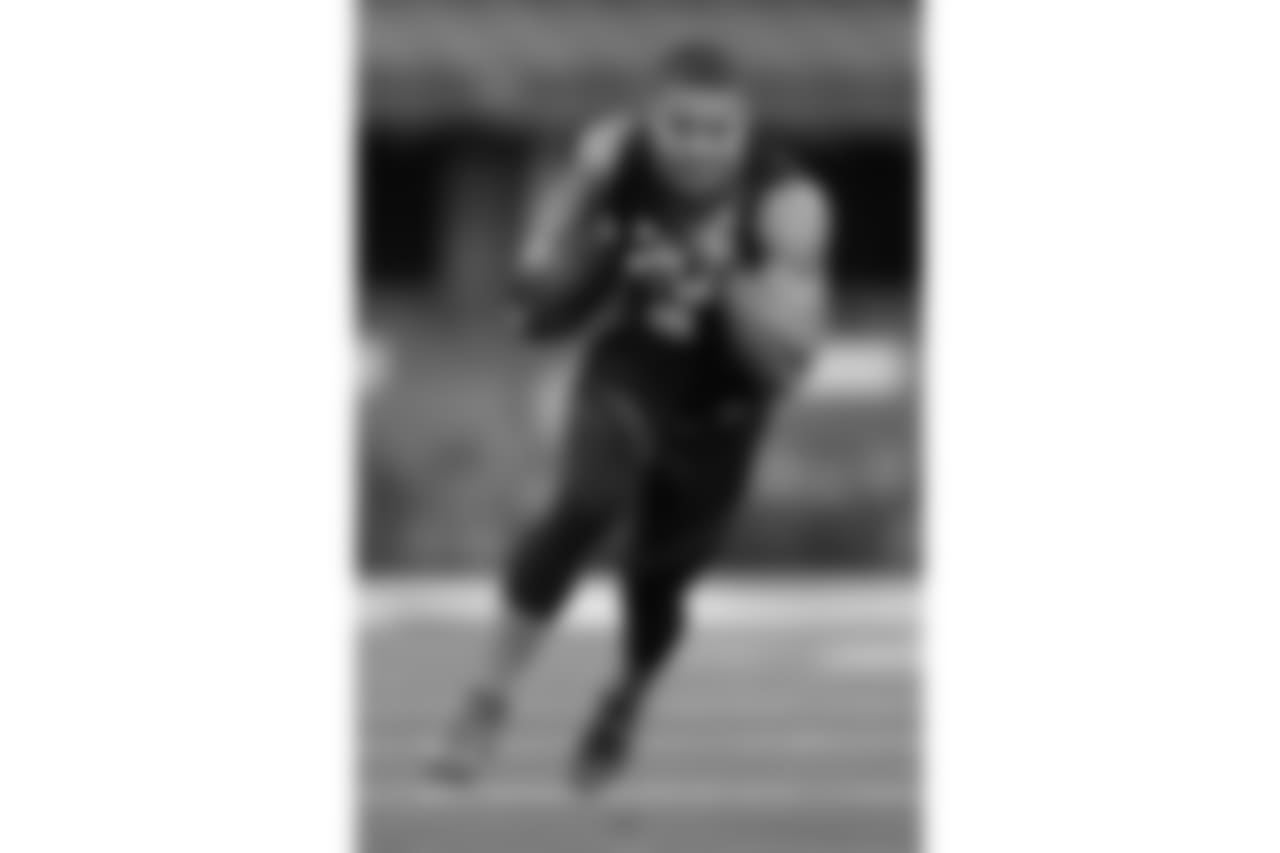 CB Taron Johnson