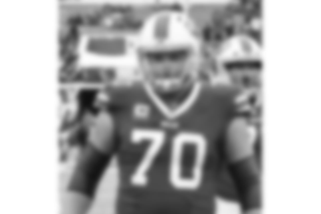 Eric Wood #70, C