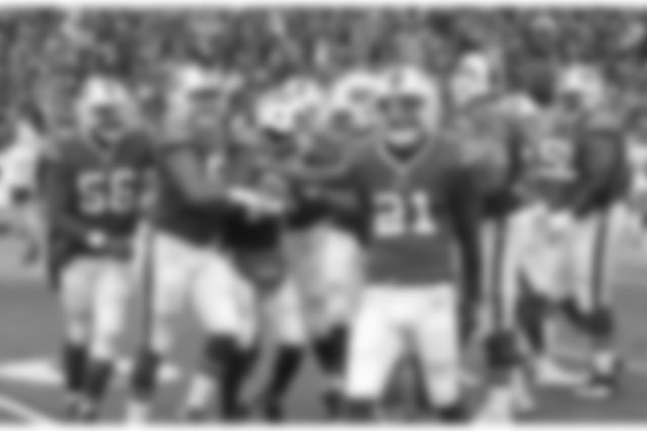 Cornerback Shareece Wright (No. 20) and teammates - Week 15 vs. the Miami Dolphins