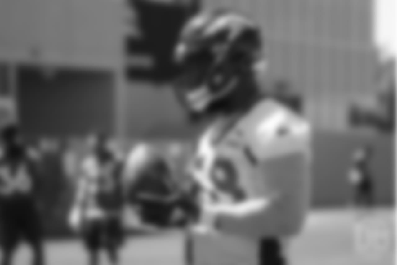 outside linebacker Von Miller (58) warms up before the 10th and final day of OTAs on June 7, 2018 at UCHealth Training Center.
