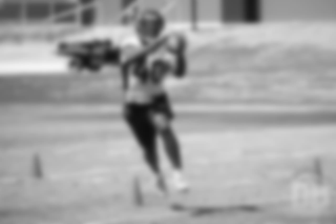 inside linebacker Keishawn Bierria (40) during practice at the eighth day of OTAs on June 5, 2018.