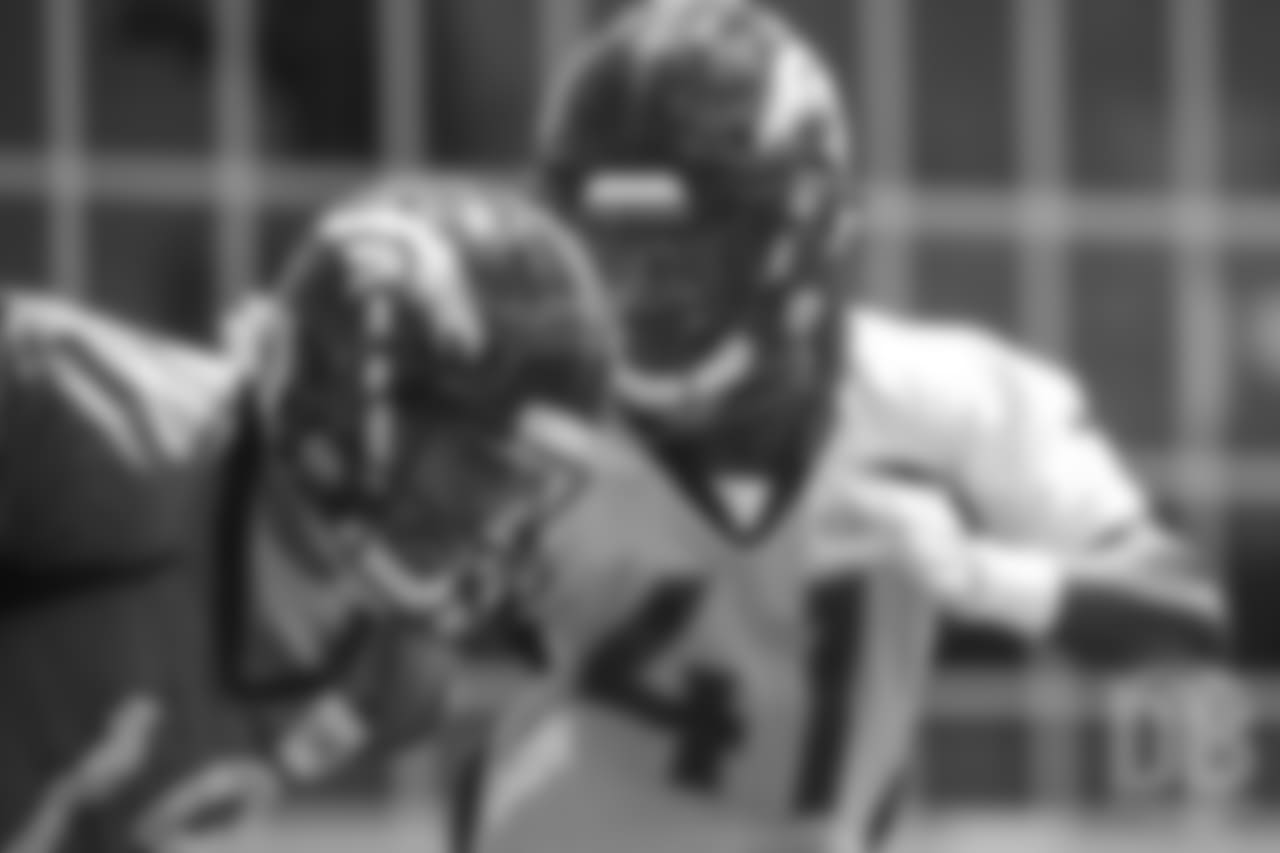 cornerback Isaac Yiadom (41) defends against wide receiver Jordan Leslie (19) during practice at the eighth day of OTAs on June 5, 2018.