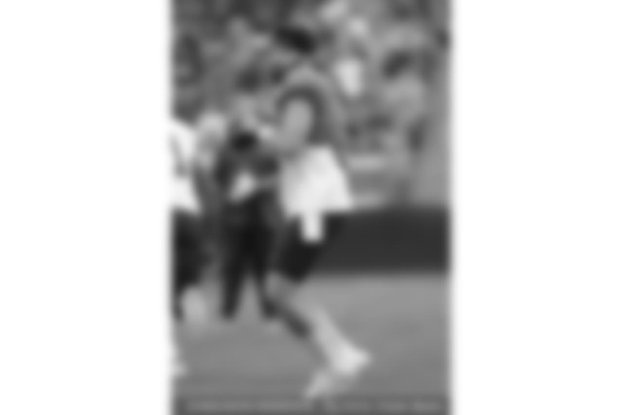 Cleveland Browns quarterback Baker Mayfield looks to throw during NFL football training camp, Monday, July 30, 2018, in Berea, Ohio. (AP Photo/Tony Dejak)