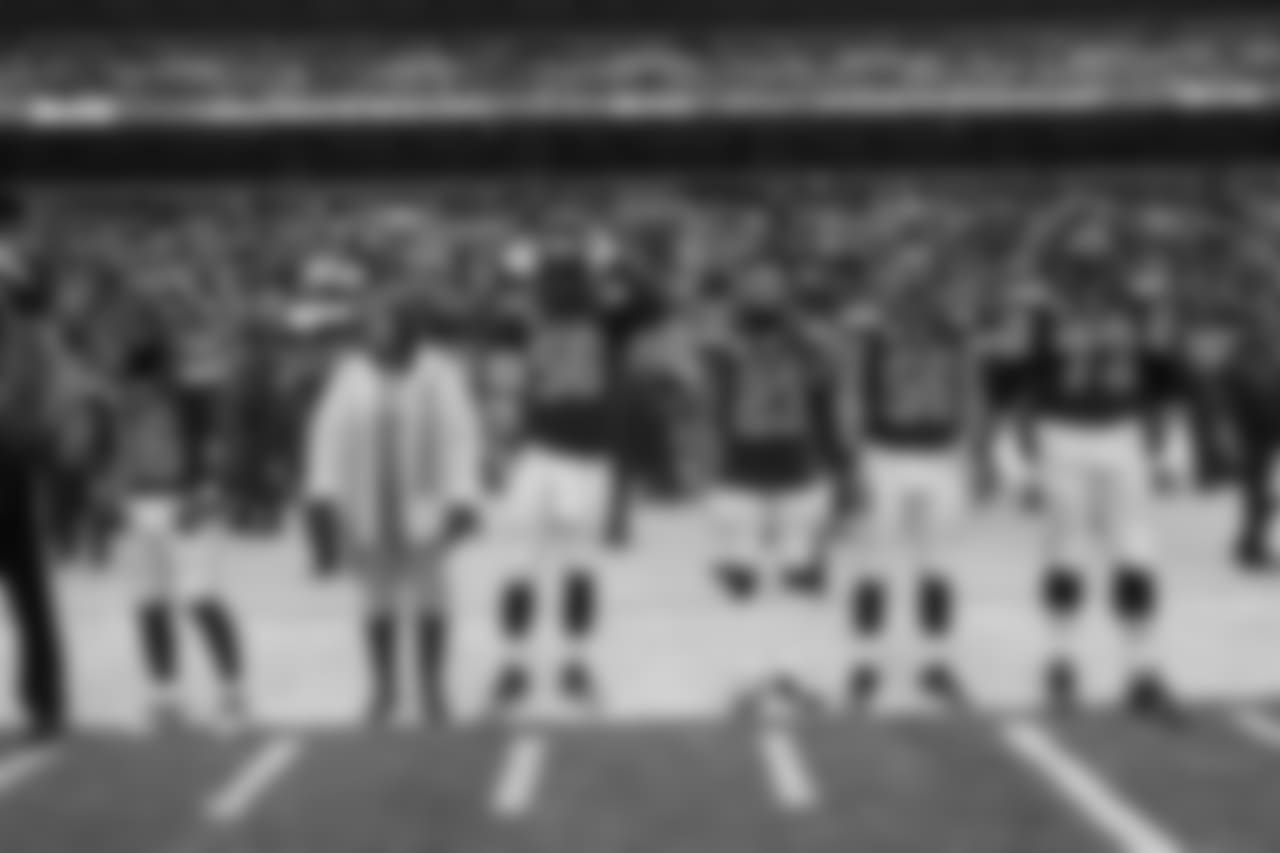 During this week’s matchup vs. the San Diego Chargers, the Browns partnered with the American Red Cross on Dawg Pound Drive. This game’s honorary Coin Toss Captain was Cassandra Bledsoe. Per usual, those who have served our country were honored during the Honor Row presentation, as well as Joe Thomas supporting military families for the game through his organization Thomas’ Troops and Gary Barnidge surprising a child from OhioGuidestone with his game worn shoes as well as a brand new pair. #give10