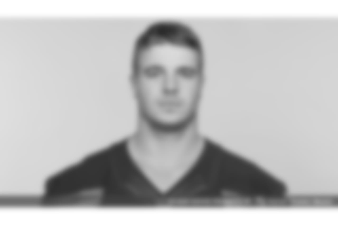 LB Brady Sheldon