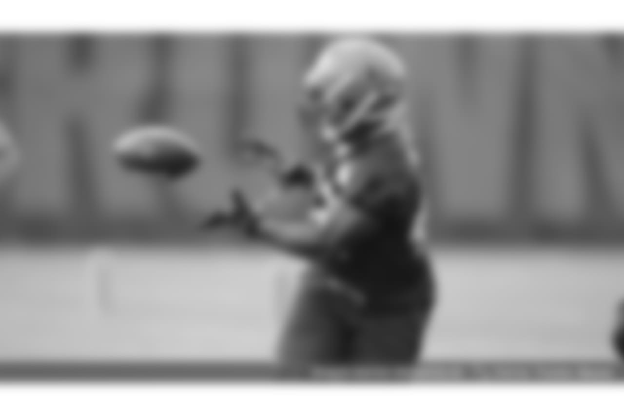 FB Marquez Williams (42) takes part in a practice at the Browns' facility in Berea.