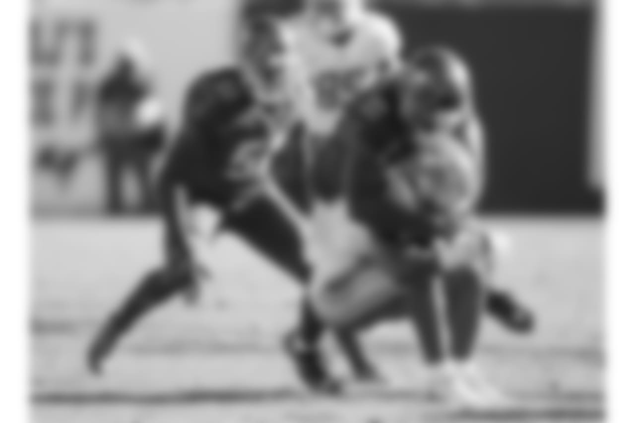 LB Kendell Beckwith and DE Robert Ayers