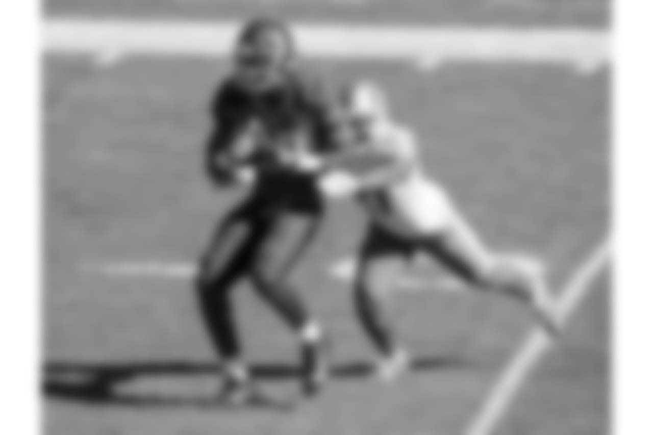 TE O.J. Howard