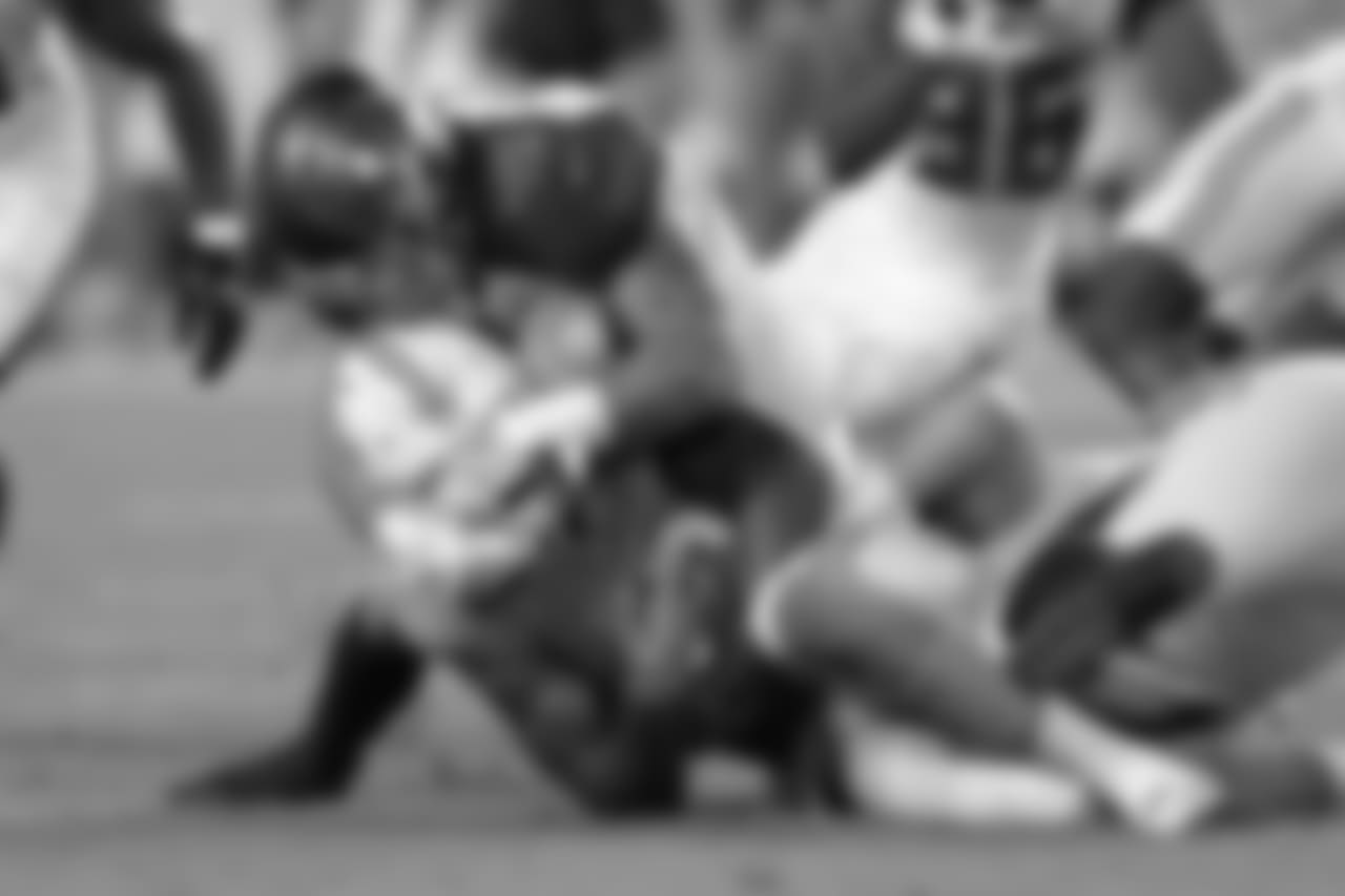 LB Riley Bullough #49