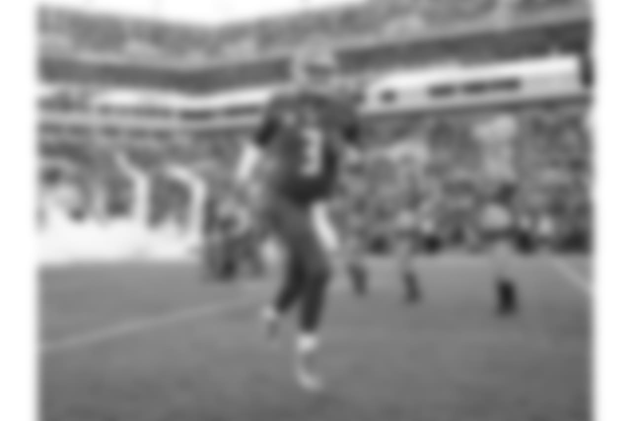 QB Jameis Winston