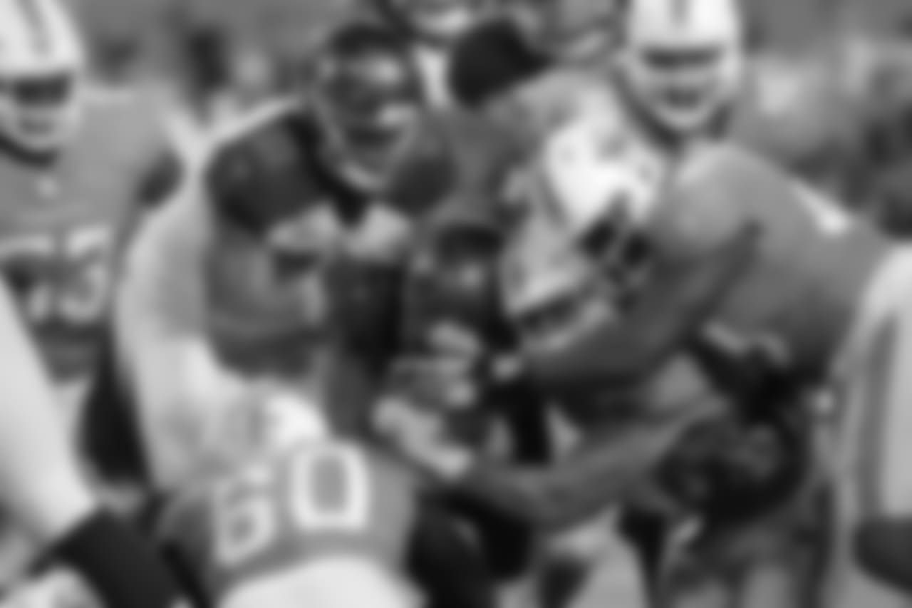 Bucs vs. Dolphins
