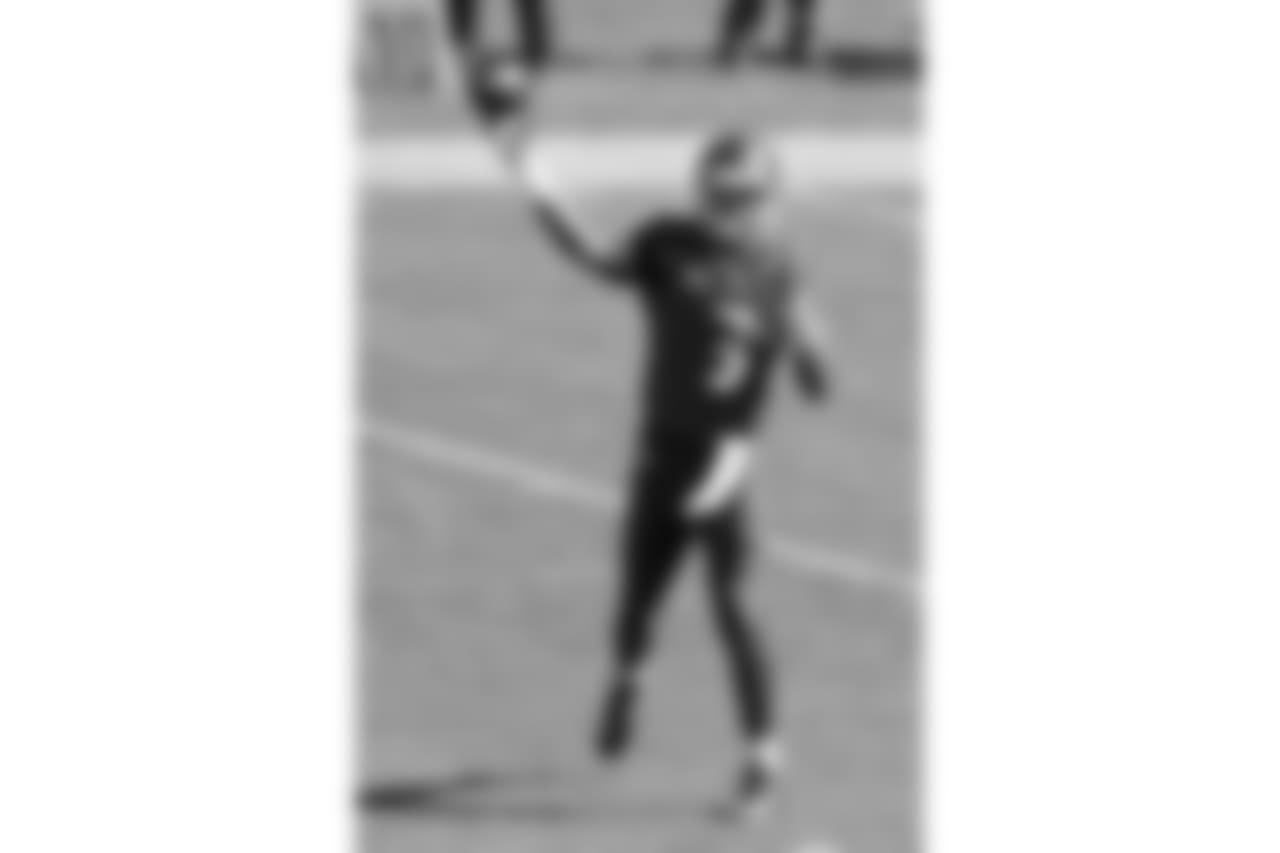 QB Jameis Winston