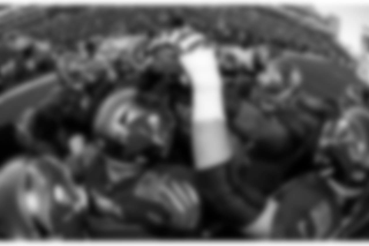 Bucs Huddle
