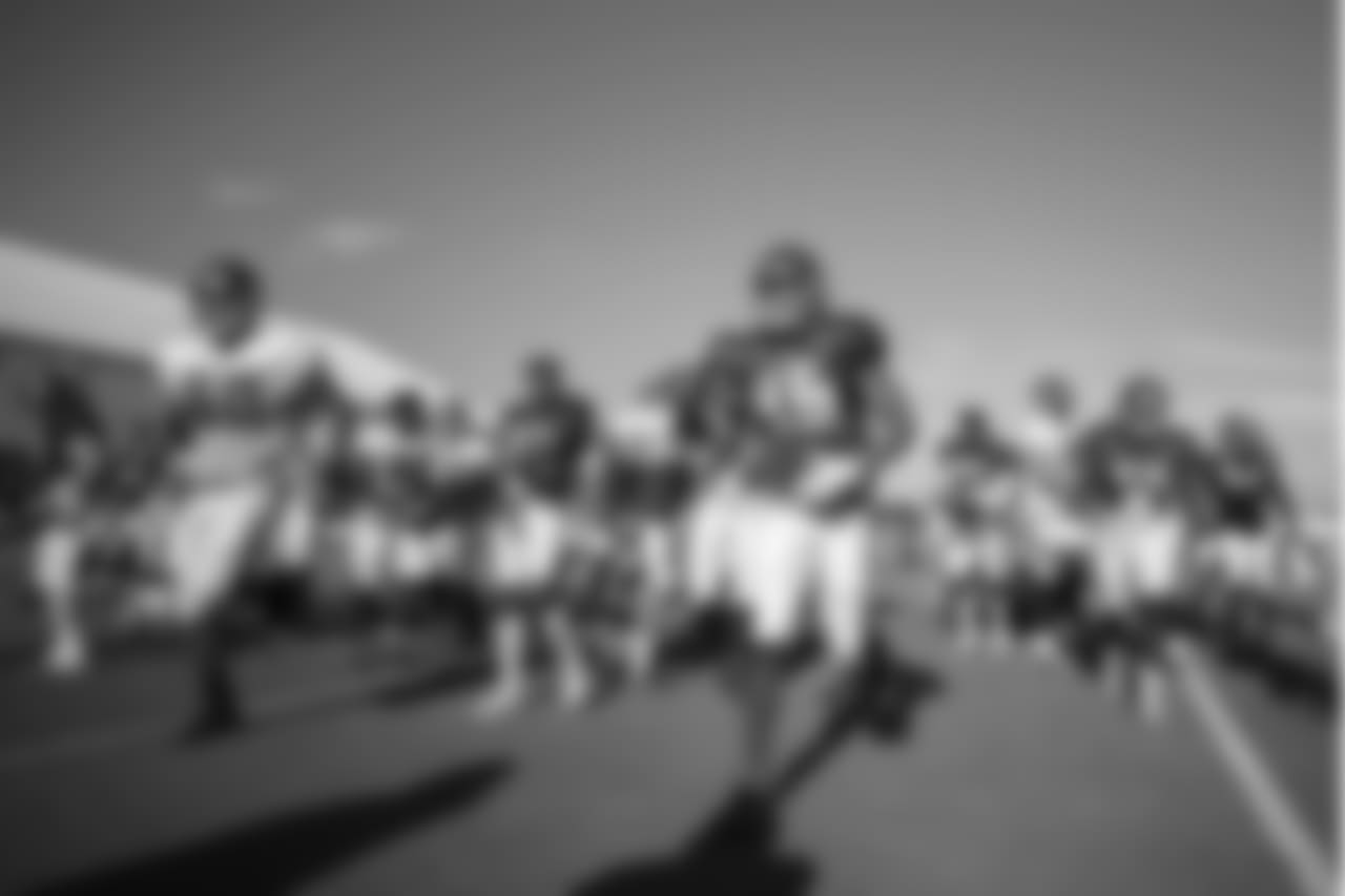 Linebacker Eric Nzeocha #46