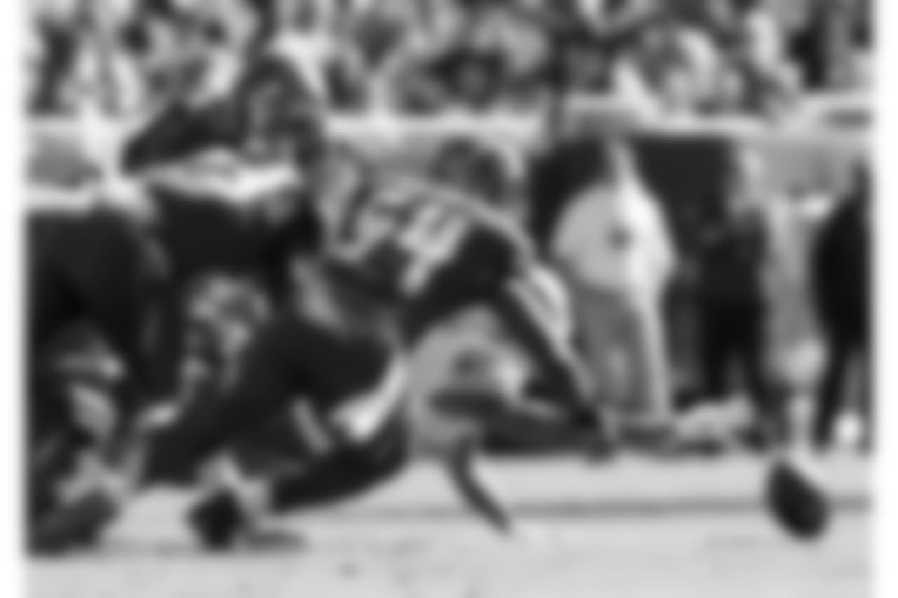 LB Lavonte David