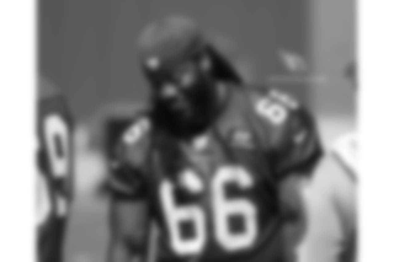 OL Josh Allen
