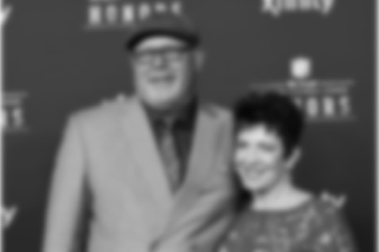 Arians with his wife, Chris, at NFL Honors in 2015