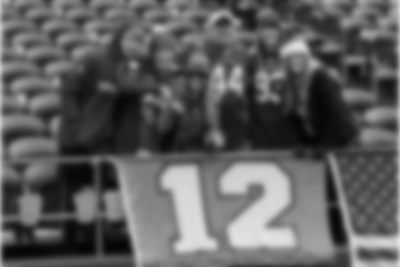 Cardinals fans at CenturyLink