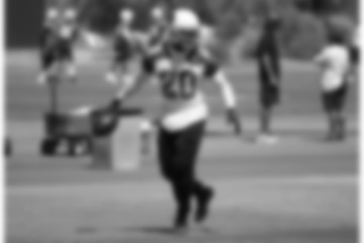 LB Deone Bucannon