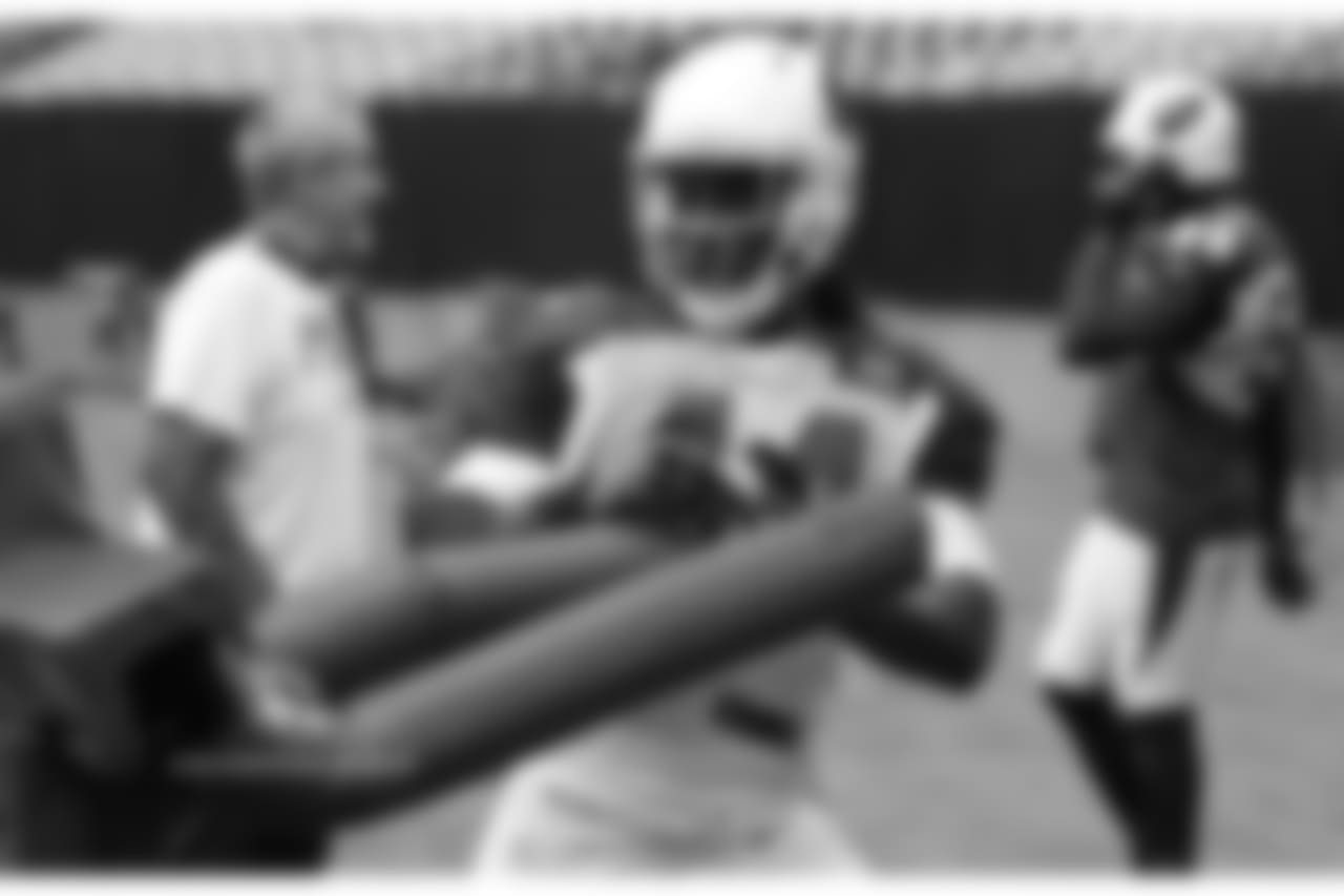 LB Markus Golden