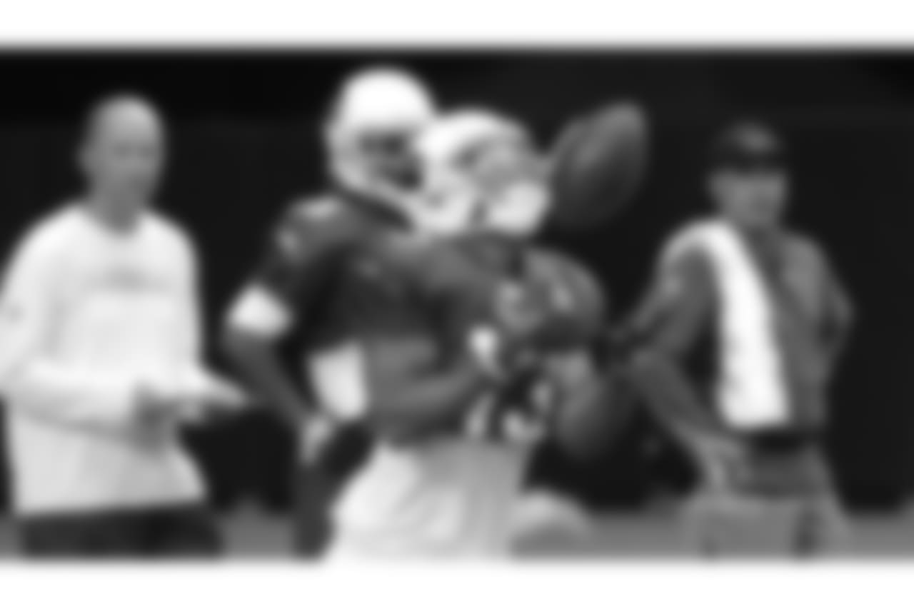 Punt returner Christian Kirk