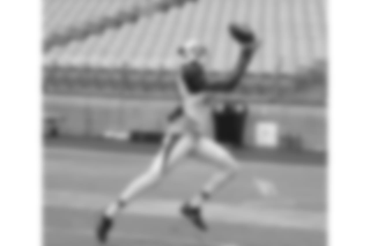 WR Carlton Agudosi