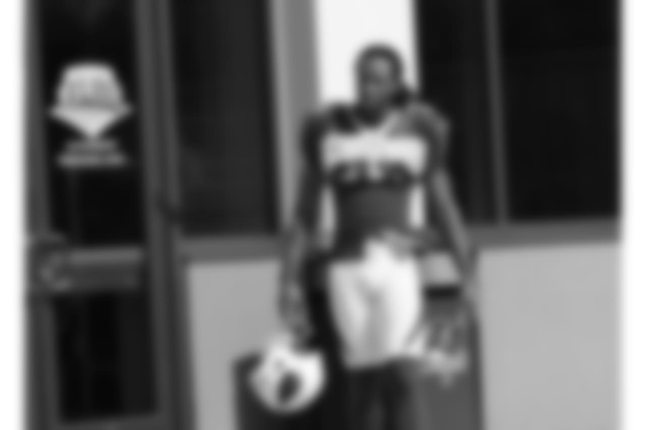 Fitz goes out to practice in Tampa