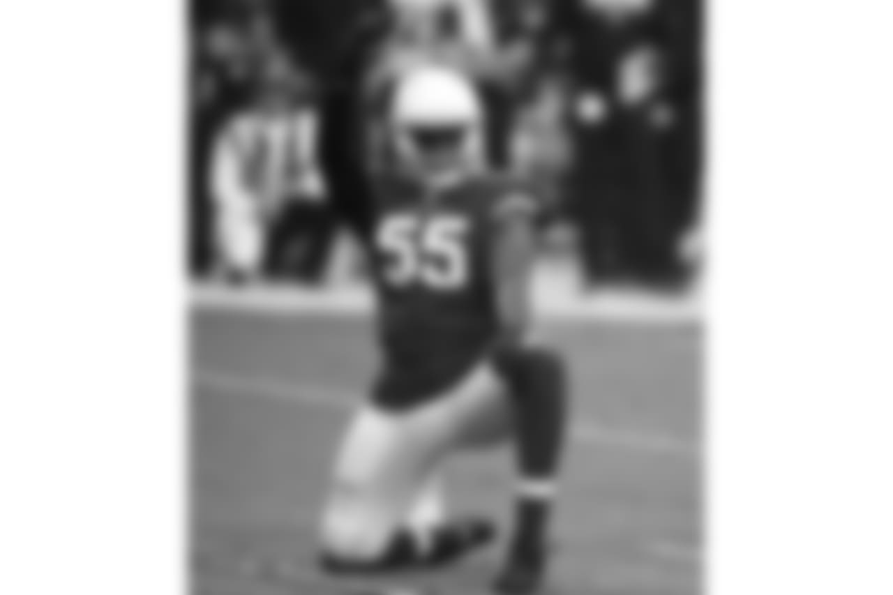 LB Chandler Jones